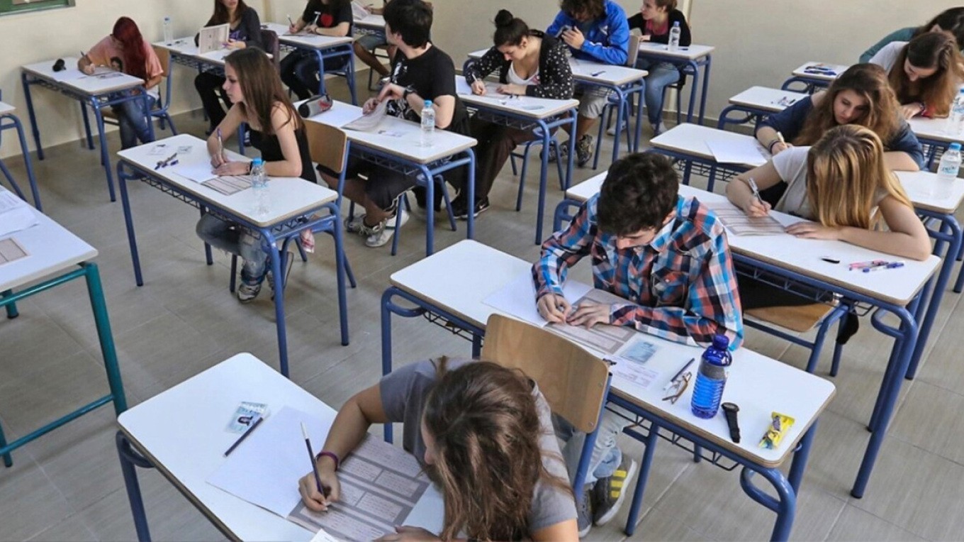 Ενδοσχολικές: Επίθεση χάκερ έριξε την Τράπεζα Θεμάτων – Τι θα γίνει με τους μαθητές που δεν έδωσαν εξετάσεις