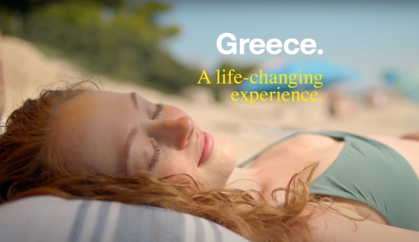 «Διακοπές που σου αλλάζουν τη ζωή»: Η νέα τουριστική καμπάνια της Ελλάδας (vid)