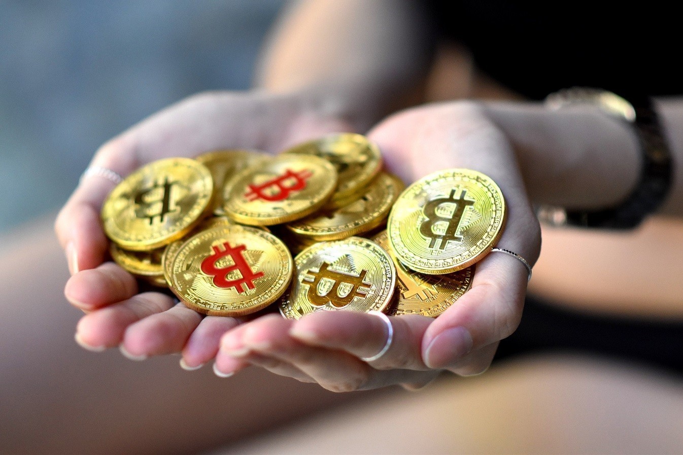 Ανακάμπτει το Bitcoin: Ξεπέρασε τα 27.000 δολάρια για πρώτη φορά μέσα στον Σεπτέμβριο