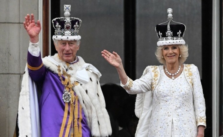 Βασιλιάς Κάρολος: Πόσο στοίχισε η στέψη του στη βρετανική οικονομία