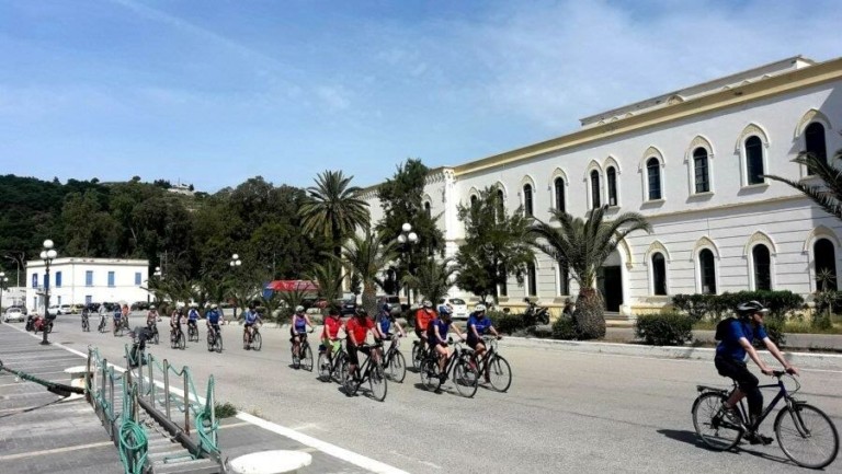 Φιλική και «με τη… βούλα» προς τους ποδηλάτες η Λέρος (pics)