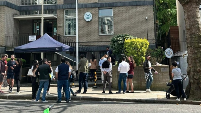 Εκλογές 2023: Μεγάλη η συμμετοχή των αποδήμων στο Ηνωμένο Βασίλειο – Ψήφισε το 76,3%