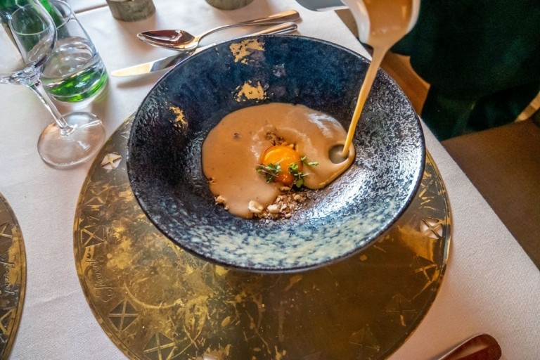 Ταξίδι στη μαγευτική λίμνη των παραμυθιών – Αυτή είναι η εμπειρία