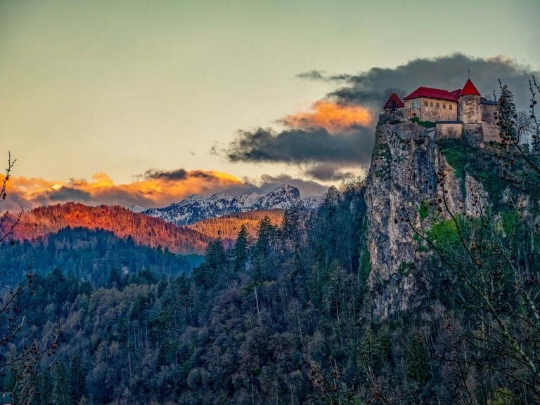 Ταξίδι στη μαγευτική λίμνη των παραμυθιών – Αυτή είναι η εμπειρία