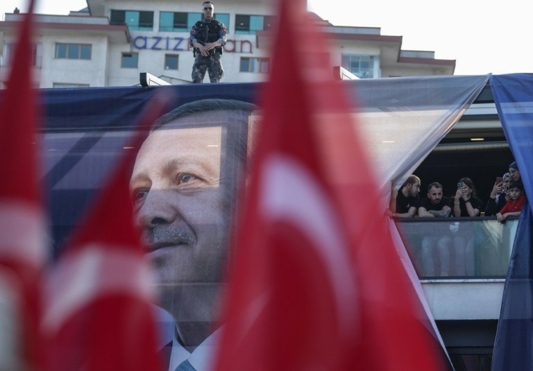 Εκλογές στην Τουρκία: Υπέρ του Ερντογάν οι περισσότεροι Τούρκοι στη Γερμανία – Μικρότερη η συμμετοχή