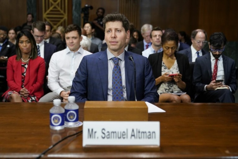 Tεχνητή νοημοσύνη: Οι Big Tech θέλουν εποπτεία αλλά με τους δικούς τους όρους