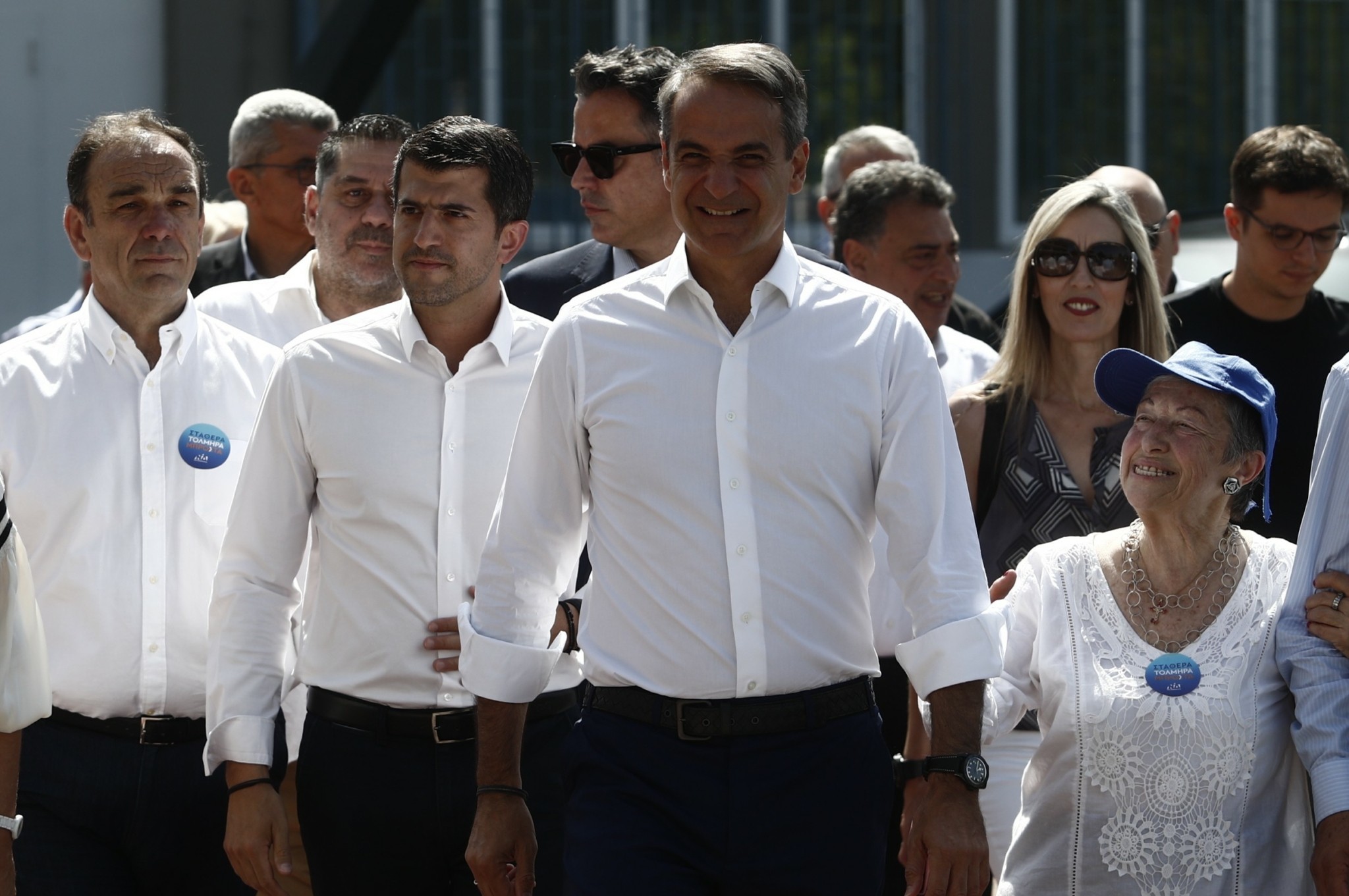 Reuters: Oι Έλληνες ψηφίζουν και αναμένεται να δώσουν δεύτερη θητεία στον Κυριάκο Μητσοτάκη