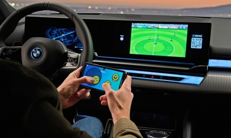 BMW: H νέα «5άρα» της έχει μέχρι και video games