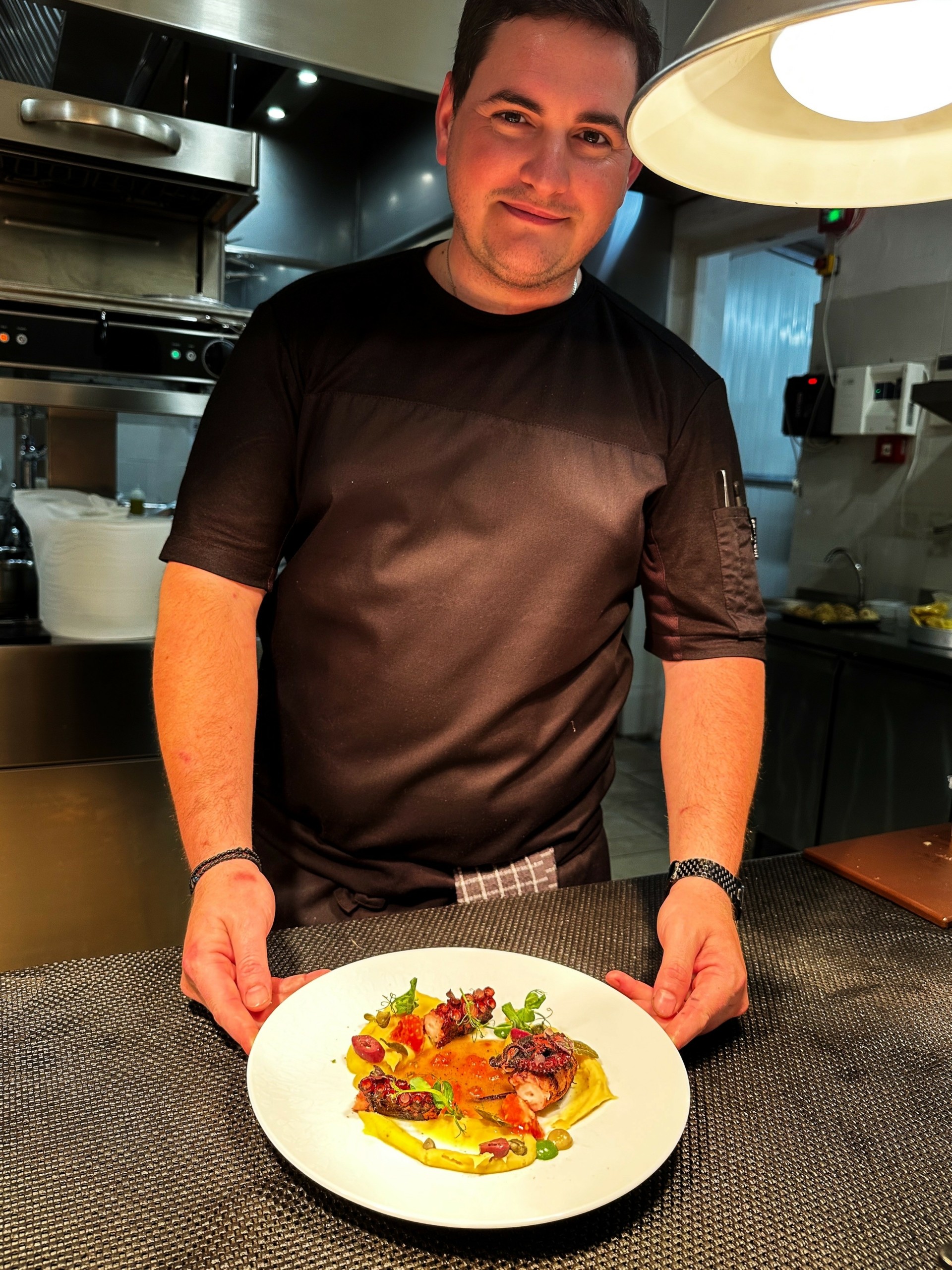 Kalopsía – Δοκιμάζουμε το νέο μενού του εστιατορίου της Τήνου που κάνει τη διαφορά