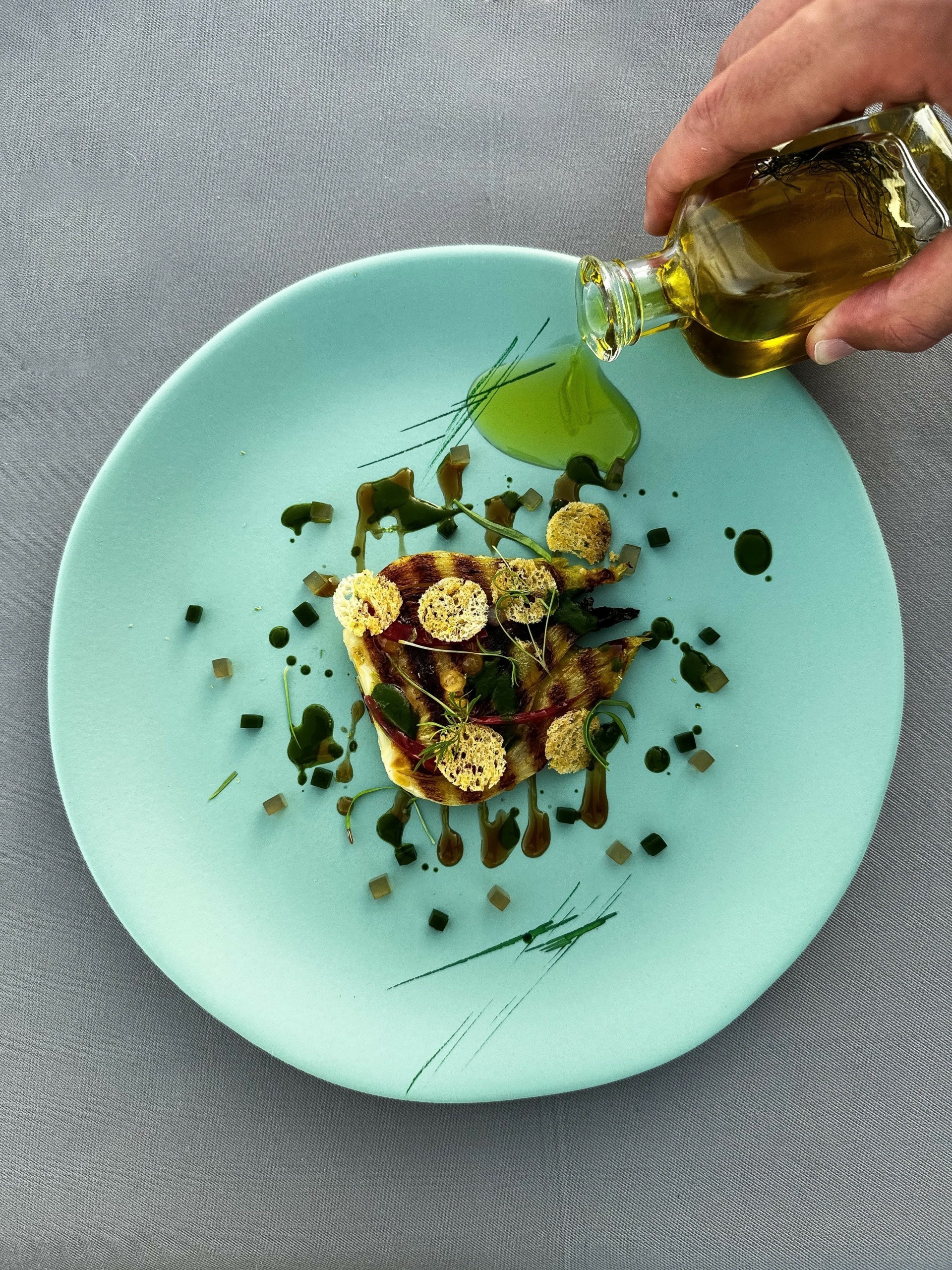 Lauda στη Σαντορίνη: Ενα επικό μενού σε μία από τις κορυφαίες γαστρονομικές εμπειρίες στην Ελλάδα