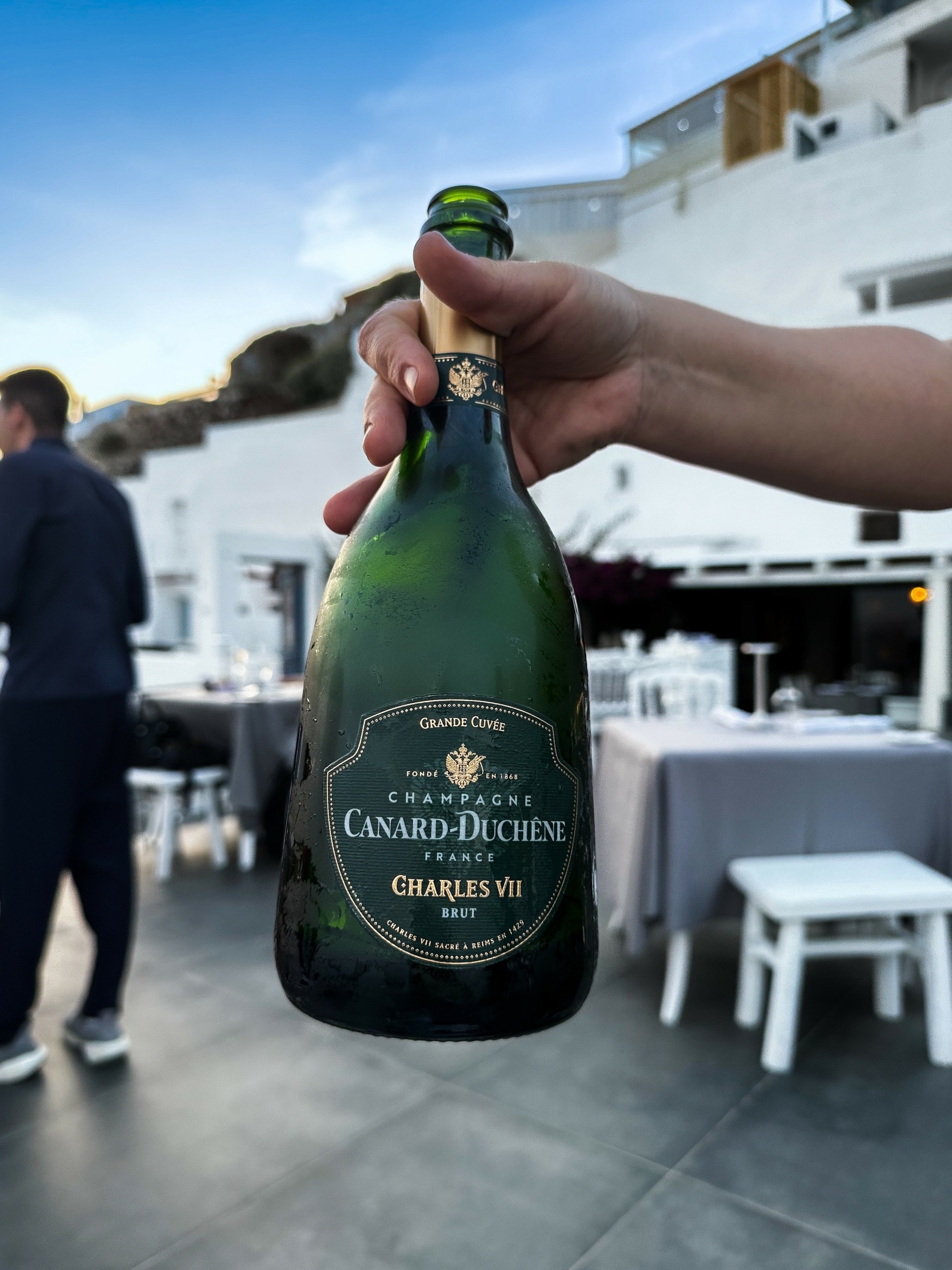 Lauda στη Σαντορίνη: Ενα επικό μενού σε μία από τις κορυφαίες γαστρονομικές εμπειρίες στην Ελλάδα