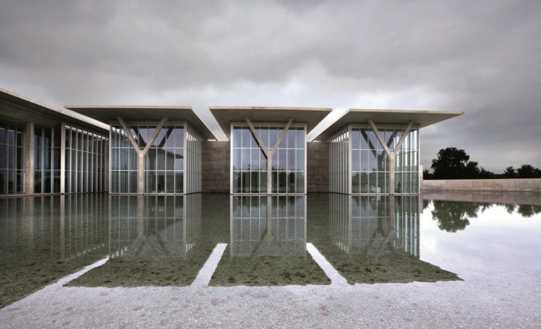 Ο Ιάπωνας αρχιτέκτονας που εκλιπαρούν δισεκατομμυριούχοι και διασημότητες να σχεδιάσει τα σπίτια τους