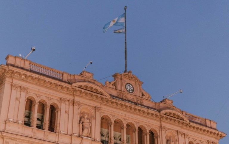 Αργεντινή: Ο πληθωρισμός έπεσε στο 8,8% αλλά η ύφεση συνεχίζεται