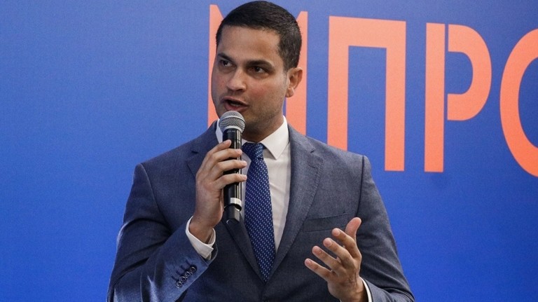 Εκλογές 2023 – Καρανικόλας: Yποκρισία από τον ΣΥΡΙΖΑ για τις απευθείας αναθέσεις