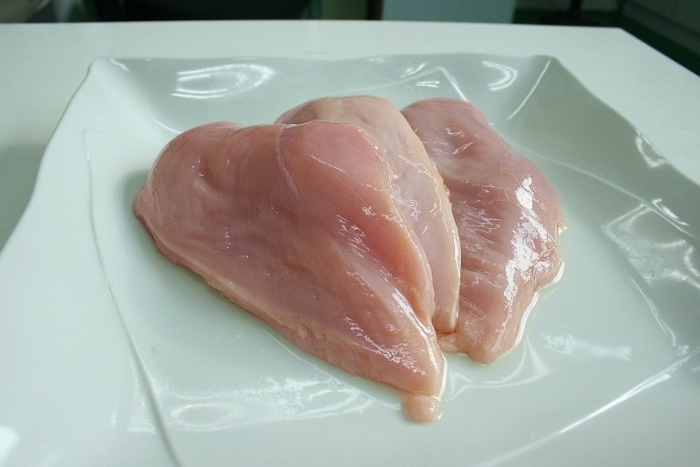 Ο ΕΦΕΤ ανακαλεί φιλετίνια κοτόπουλου λόγω σαλμονέλας (pic)