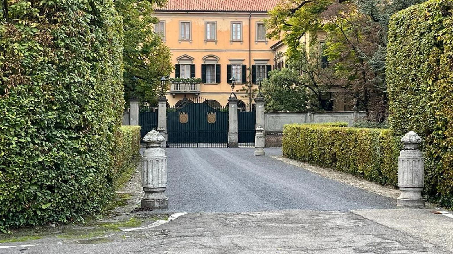Όλα τα σπίτια του Σίλβιο Μπερλουσκόνι – Μία από τις βίλες του έχει 126 δωμάτια