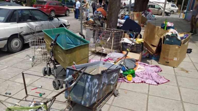 Θεσσαλονίκη: Έξι συλλήψεις για παρεμπόριο σε λαϊκές αγορές