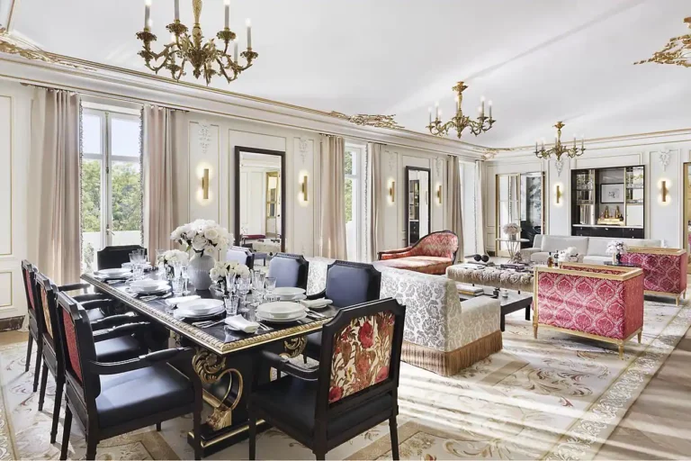 Τα μυστικά της Royal Suite στον πυργίσκο του ξενοδοχείου Ritz στη Μαδρίτη