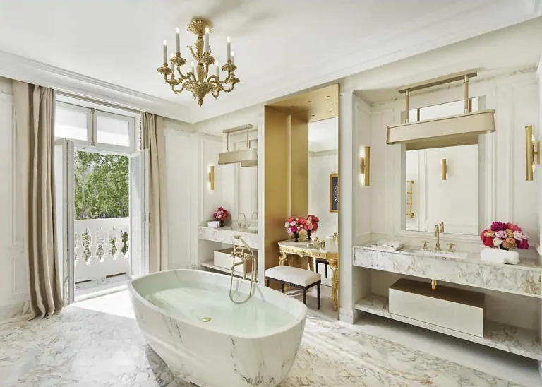 Τα μυστικά της Royal Suite στον πυργίσκο του ξενοδοχείου Ritz στη Μαδρίτη