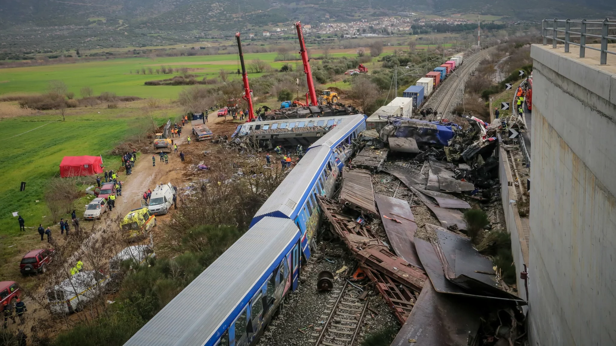 Σταϊκούρας για Τέμπη: Η τραγωδία θα διερευνηθεί και από την επιτροπή αεροπορικών και σιδηροδρομικών δυστυχημάτων
