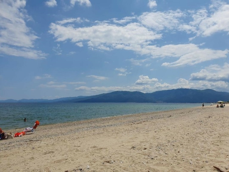 Από τουρίστες σε… επενδυτές – Η «κάθοδος» των Βαλκάνιων στη Μακεδονία