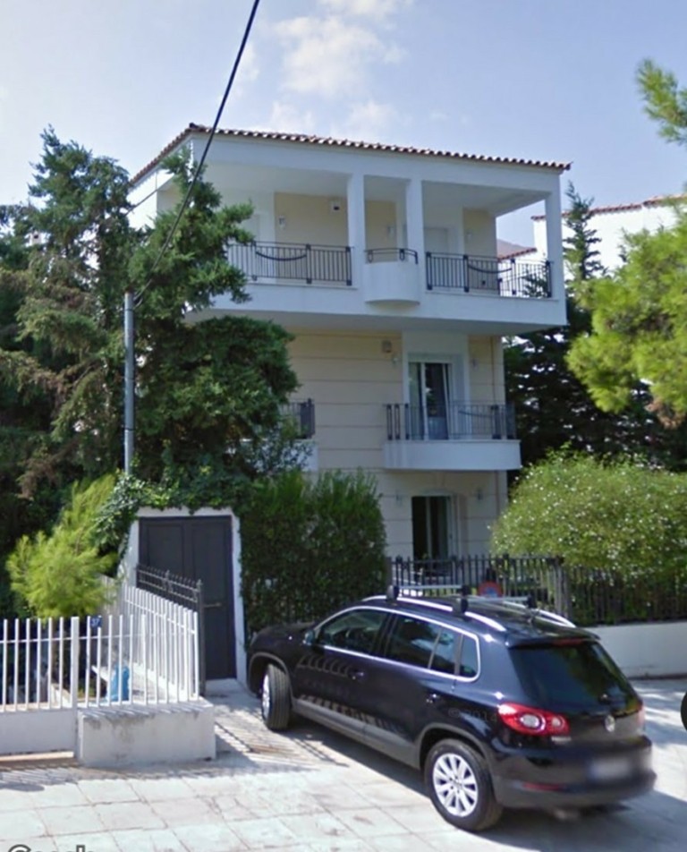 Ίδρυμα Λυγιδάκη: Μετά το Κολωνάκι νέα σφυριά για ακίνητα σε Βουλιαγμένη και Μαρούσι (pics)