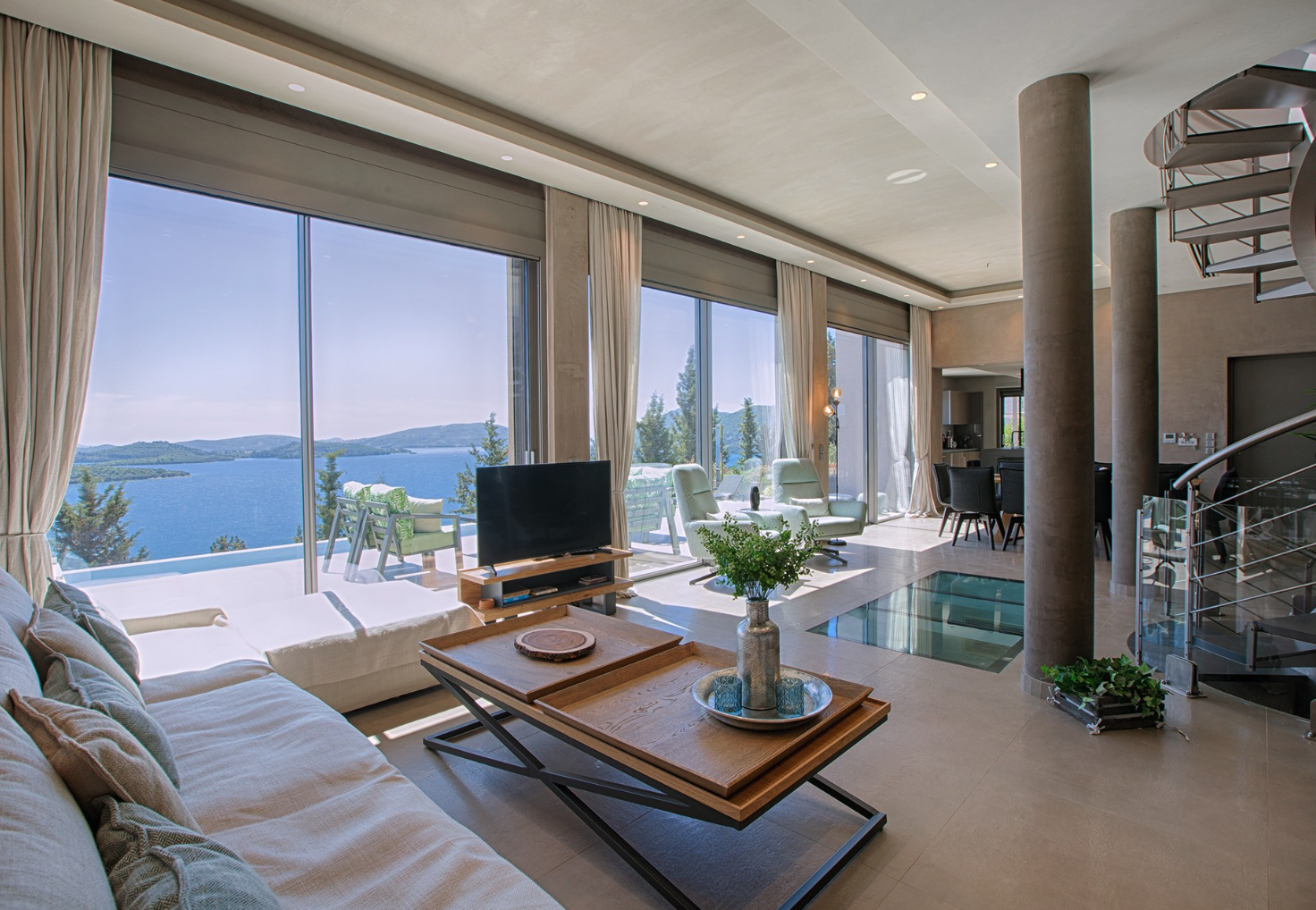 5 εντυπωσιακές βίλες προς ενοικίαση στην Λευκάδα – Μέσα στο πράσινο με θέα στο γαλάζιο του Ιονίου