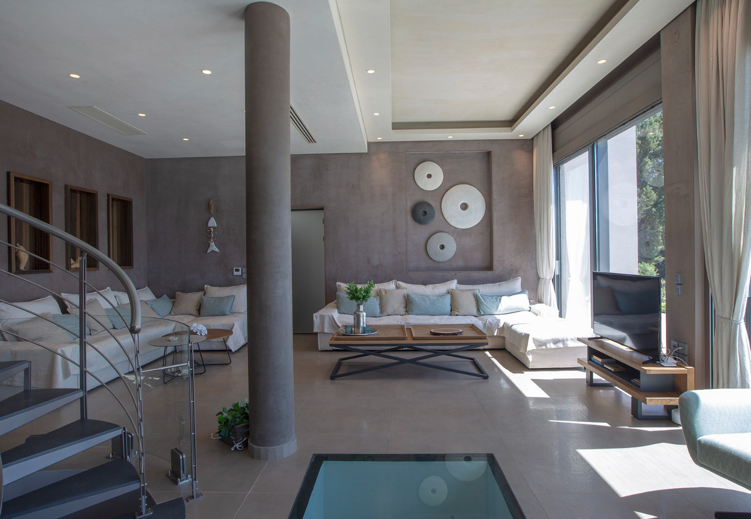 5 εντυπωσιακές βίλες προς ενοικίαση στην Λευκάδα – Μέσα στο πράσινο με θέα στο γαλάζιο του Ιονίου