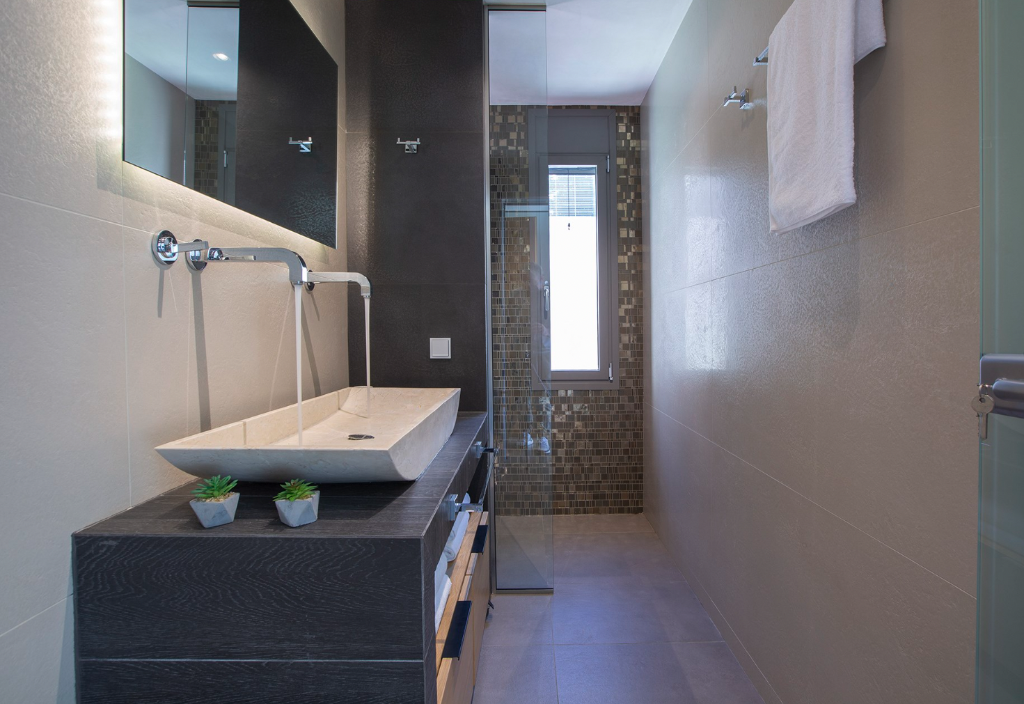 5 εντυπωσιακές βίλες προς ενοικίαση στην Λευκάδα – Μέσα στο πράσινο με θέα στο γαλάζιο του Ιονίου