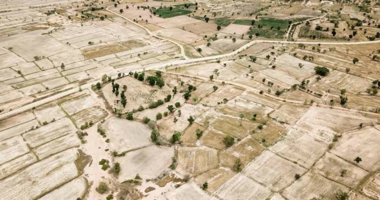 Ταϊλάνδη: Η παραγωγή ρυζιού και ζάχαρης κινδυνεύει λόγω ξηρασίας (γράφημα)