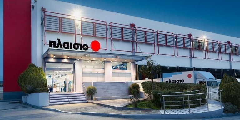 Πλαίσιο: Έμπρακτη συμπαράσταση στη μάχη για τη φωτιά στη Μάνδρα