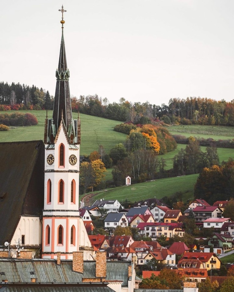 Φανταστείτε ένα μεγάλο κάστρο της Μονεμβασιάς: Αυτή είναι η απόλυτη εμπειρία στην Τσεχία