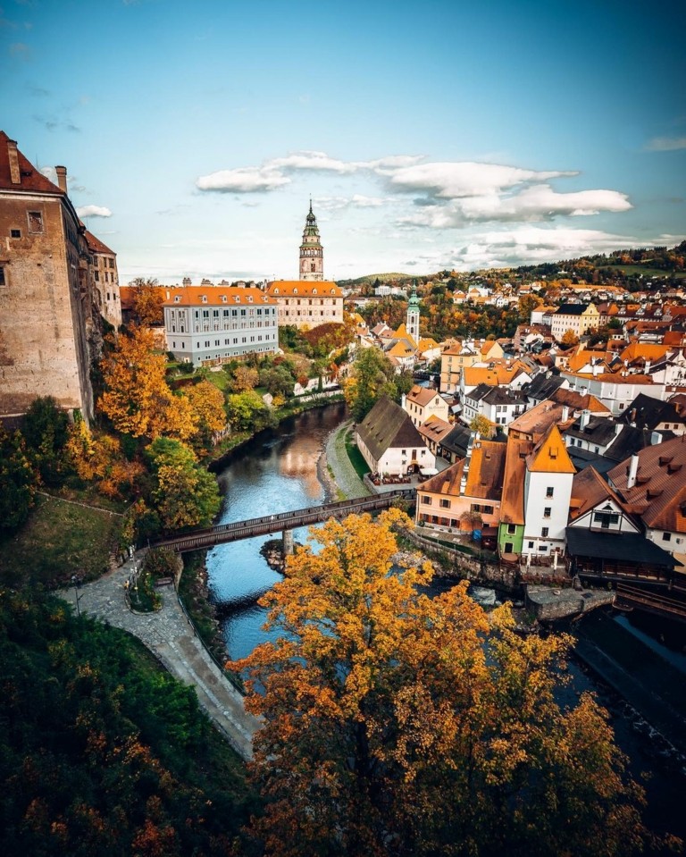 Φανταστείτε ένα μεγάλο κάστρο της Μονεμβασιάς: Αυτή είναι η απόλυτη εμπειρία στην Τσεχία