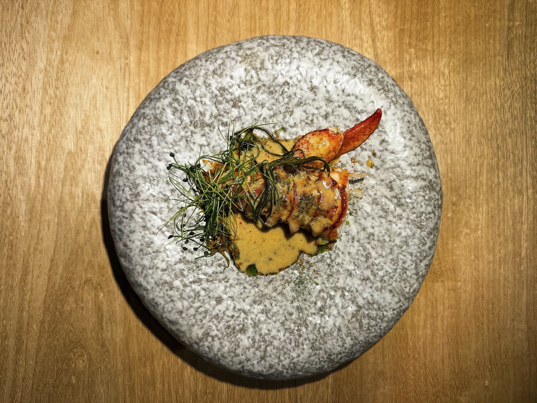 Comus: Fine dining σύγχρονης ελληνικής κουζίνας στη Μύκονο
