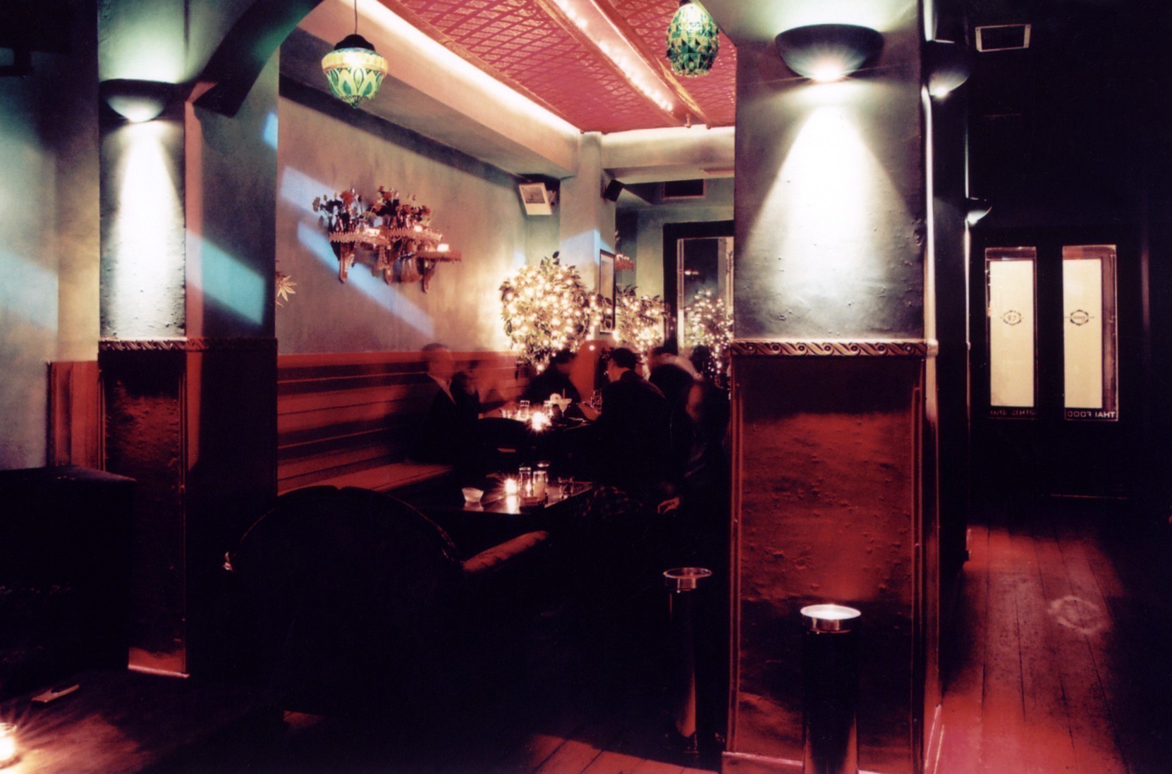 Το θρυλικό Bar Guru Bar στην πλατεία Θεάτρου – Ο δημιουργός αφηγείται την ιστορία που μένει ανεξίτηλη (φωτό)