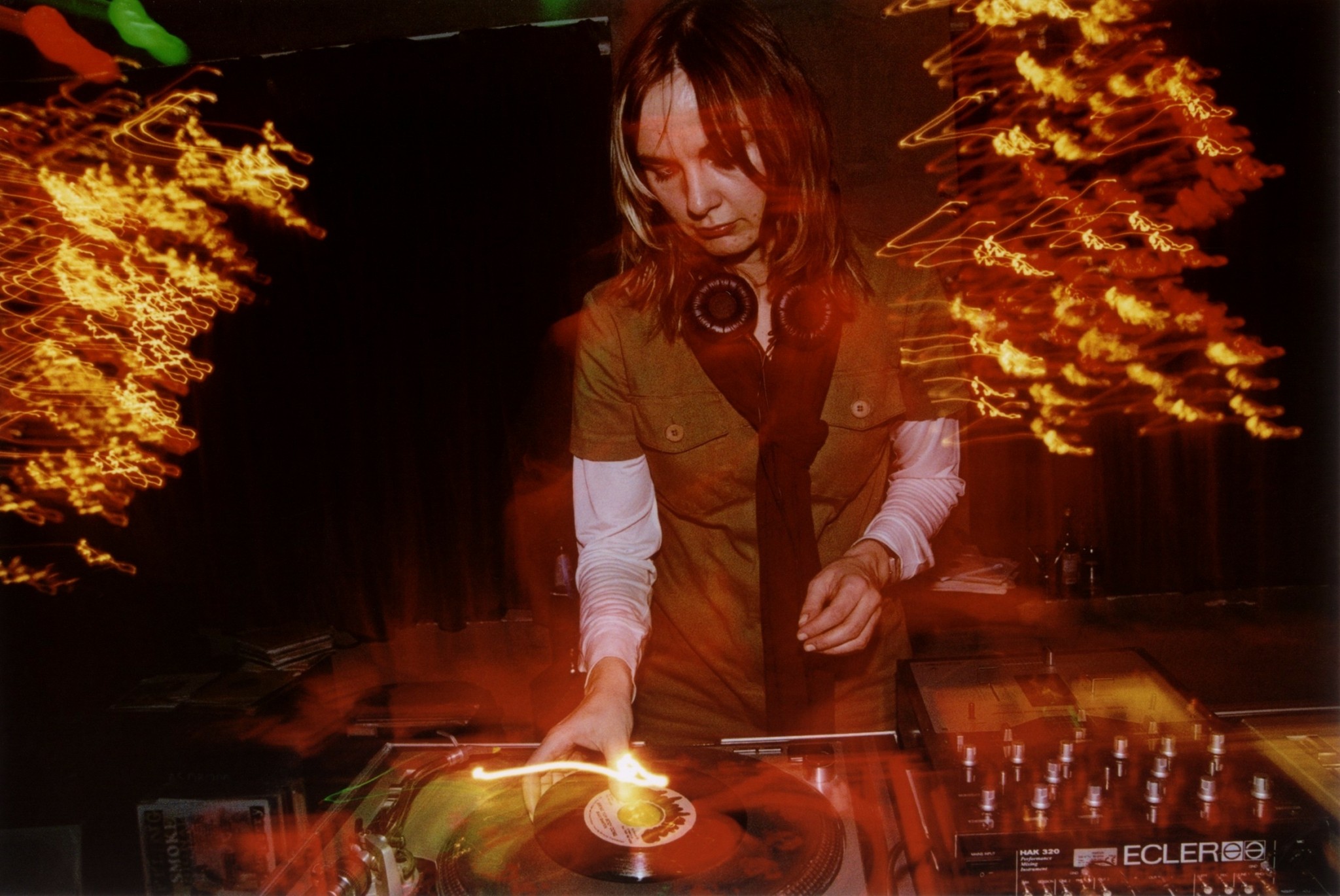 Το θρυλικό Bar Guru Bar στην πλατεία Θεάτρου – Ο δημιουργός αφηγείται την ιστορία που μένει ανεξίτηλη (φωτό)