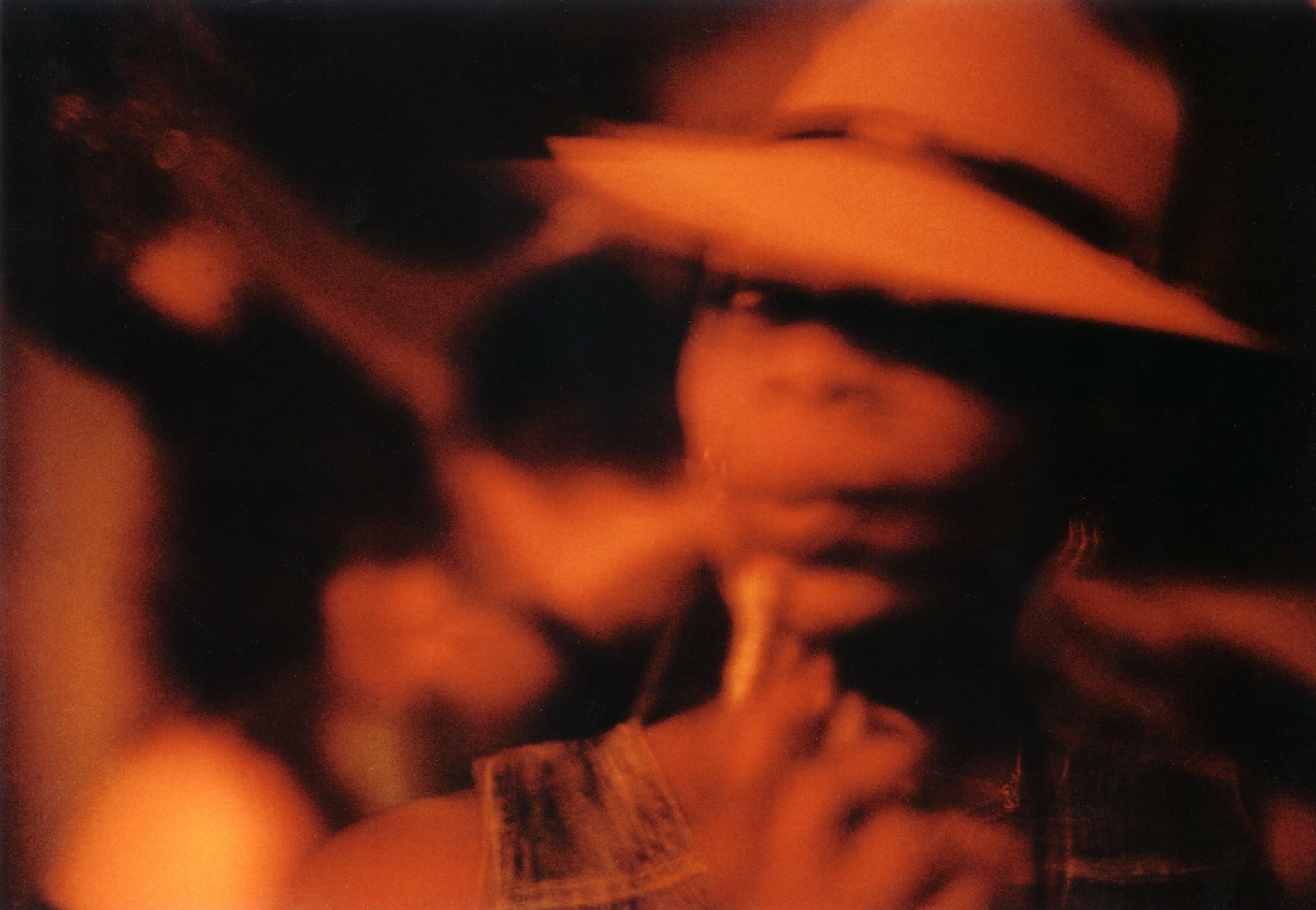 Το θρυλικό Bar Guru Bar στην πλατεία Θεάτρου – Ο δημιουργός αφηγείται την ιστορία που μένει ανεξίτηλη (φωτό)