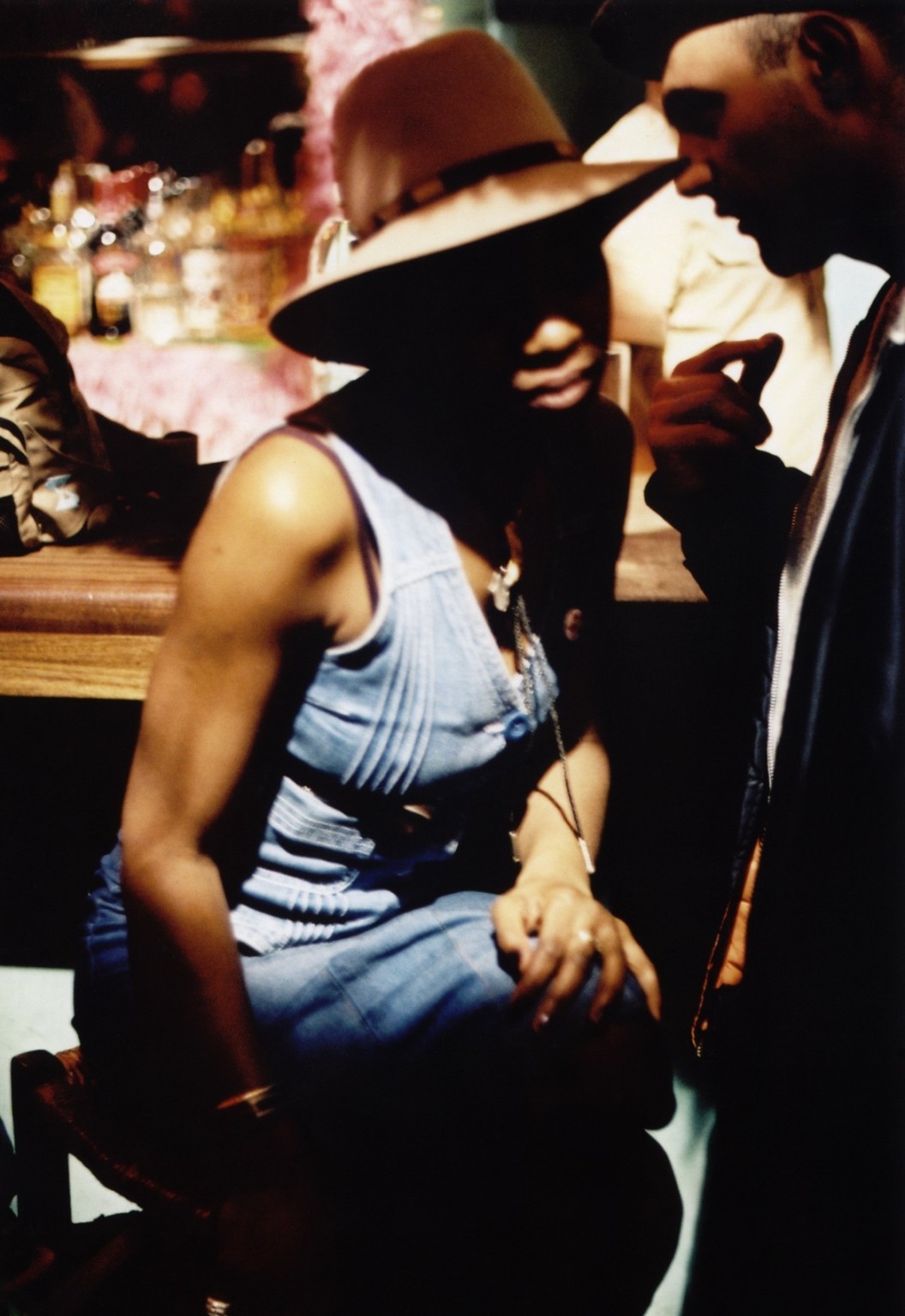 Το θρυλικό Bar Guru Bar στην πλατεία Θεάτρου – Ο δημιουργός αφηγείται την ιστορία που μένει ανεξίτηλη (φωτό)