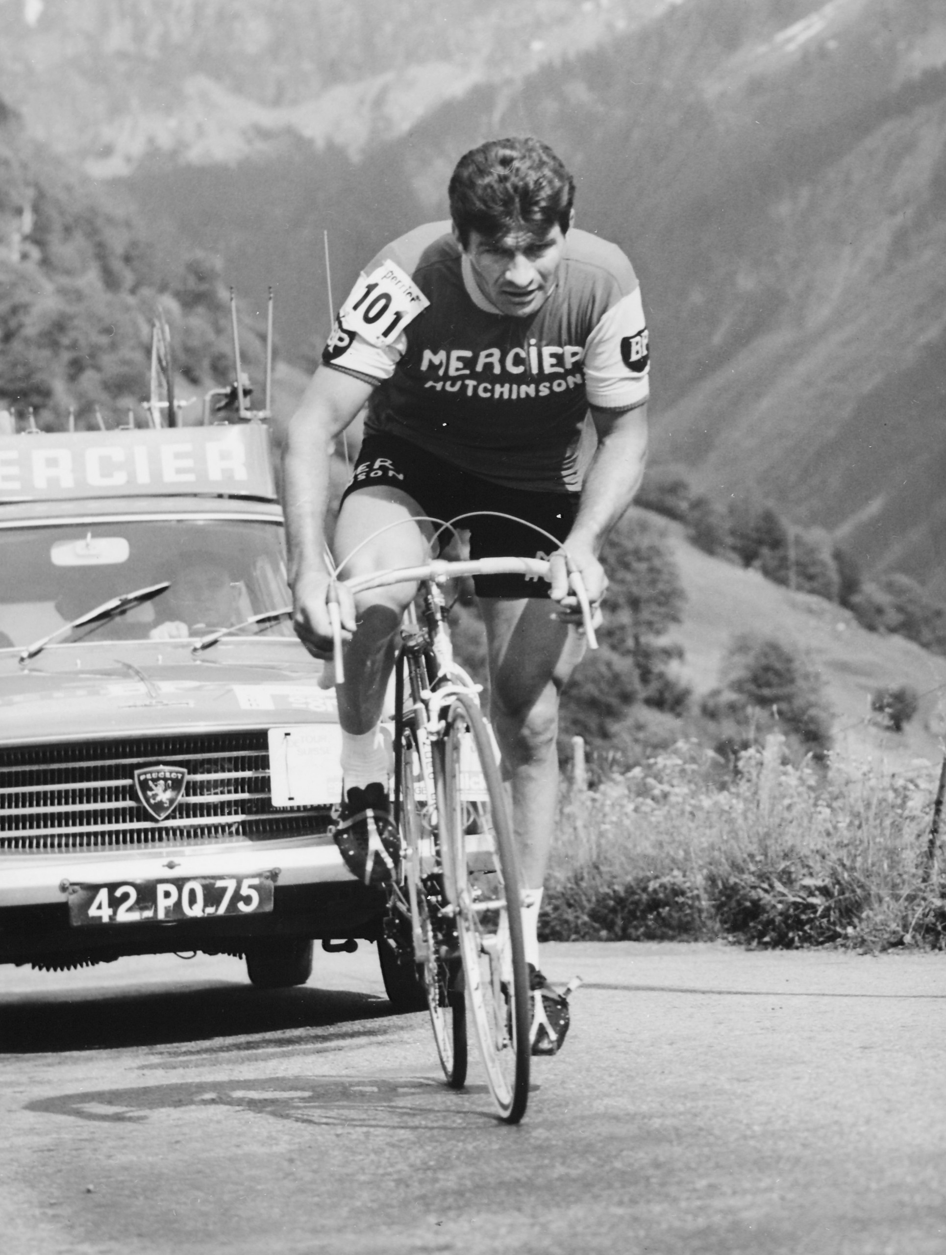 Τα 13 βασανιστικά χιλιόμετρα της πιο σκληρής ανηφόρας στον κόσμο της ποδηλασίας