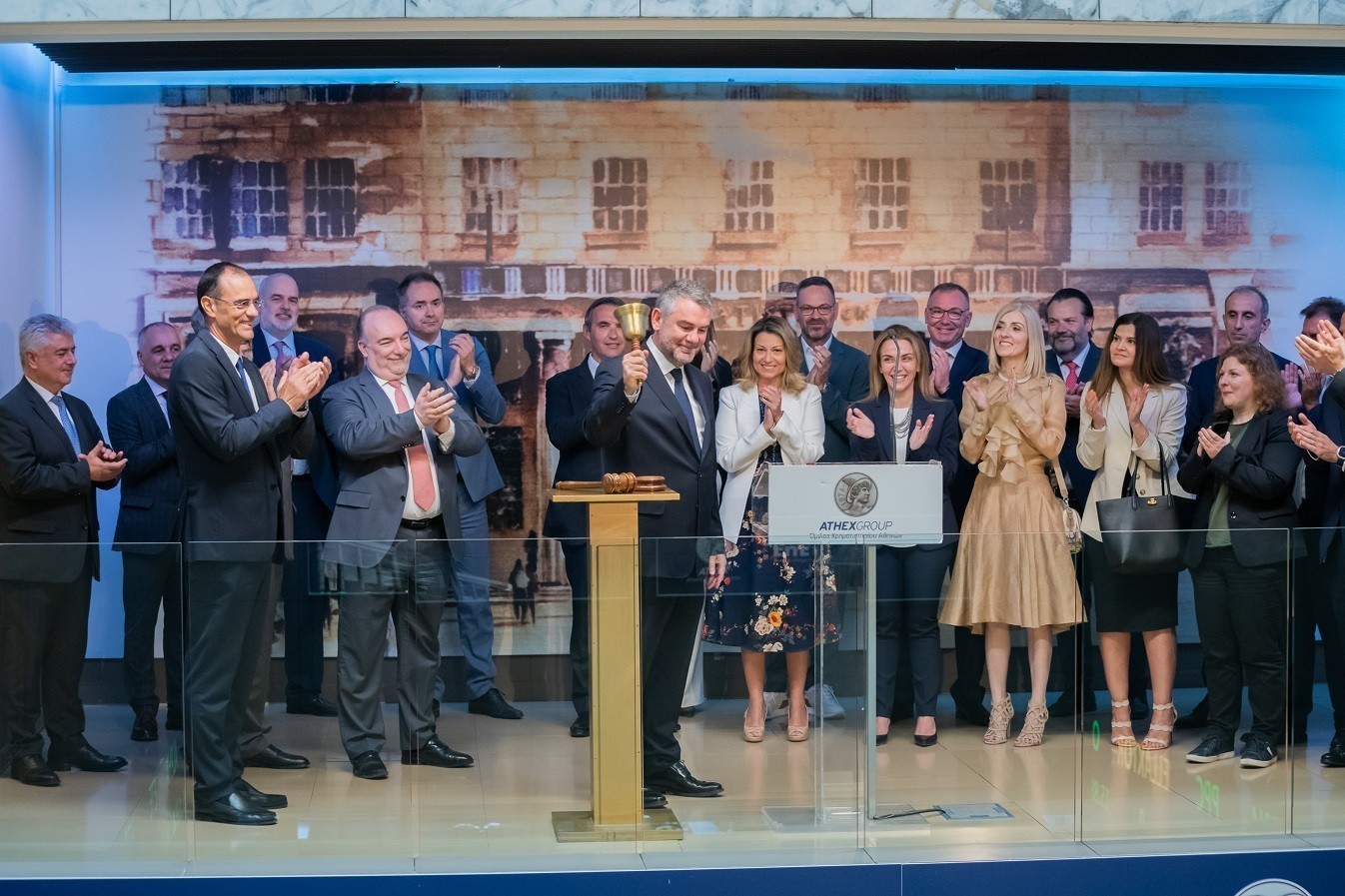 Μυτιληναίος: Ξεκίνησε η διαπραγμάτευση του νέου ομολόγου στο Χρηματιστήριο Αθηνών (pics)