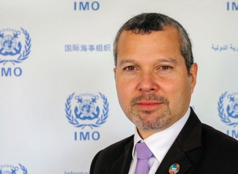 Αρσένιο Ντομίνγκεζ: Ο πρώτος Λατινοαμερικανός που εκλέγεται στη θέση του γγ του ΙΜΟ