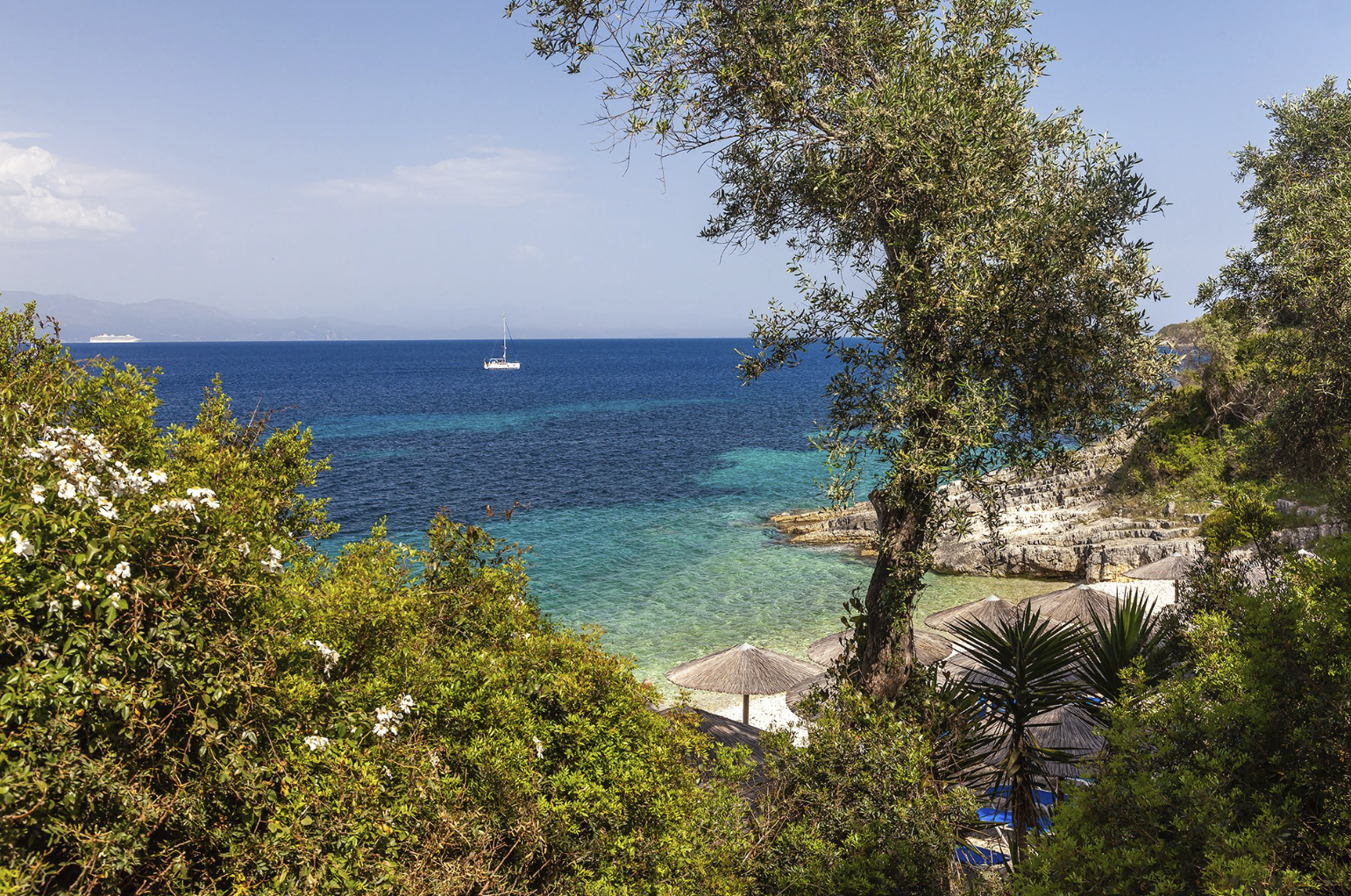 Frenzy for Paxos - Fixed at 100% occupancy after Maestro at Papakaliatis