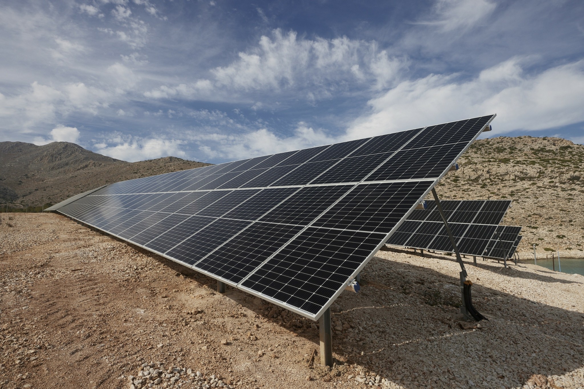 RWE και ΔΕΗ κατασκευάζουν νέα φωτοβολταϊκά έργα στο Αμύνταιο – Επένδυση €196 εκατ.