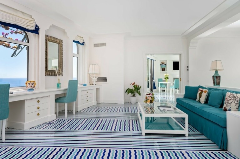 Η πιο περιζήτητη σουίτα στην κοσμοπολίτικη Costiera Amalfitana