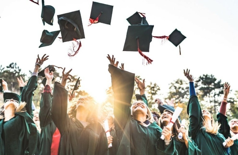 Η ώρα της κρίσης για τα πανεπιστήμια της Αγγλίας