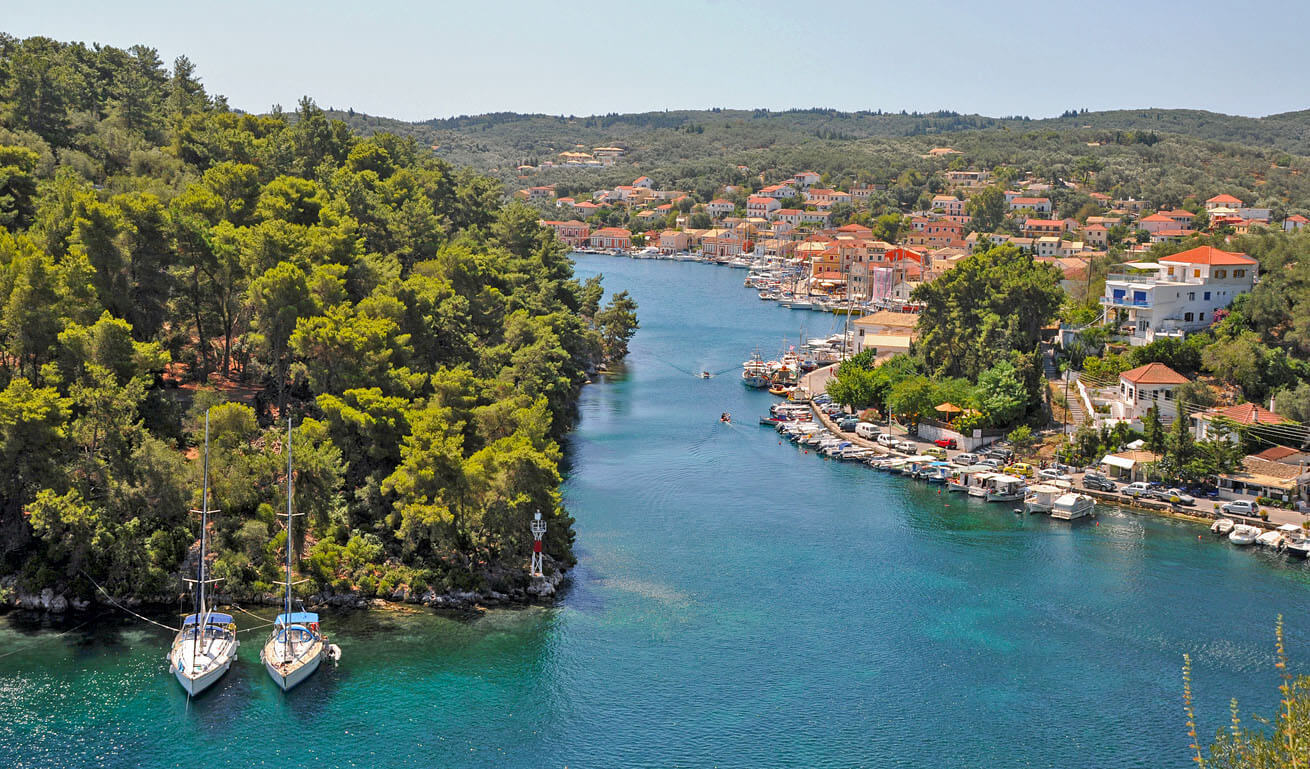 Frenzy for Paxos - Fixed at 100% occupancy after Maestro at Papakaliatis