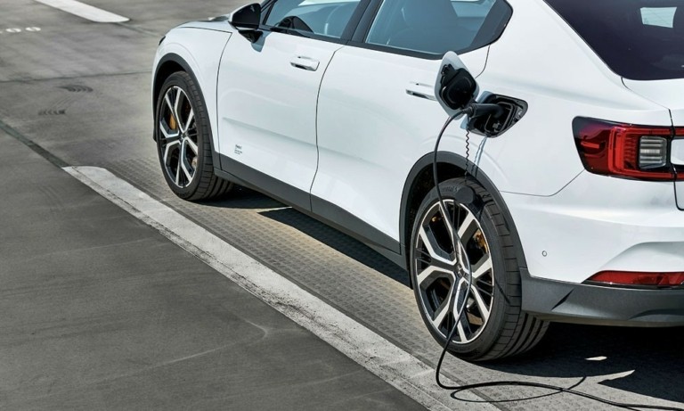 Hλεκτρικά αυτοκίνητα: Αλλάζουν και τα λάστιχα – Δείτε τους λόγους