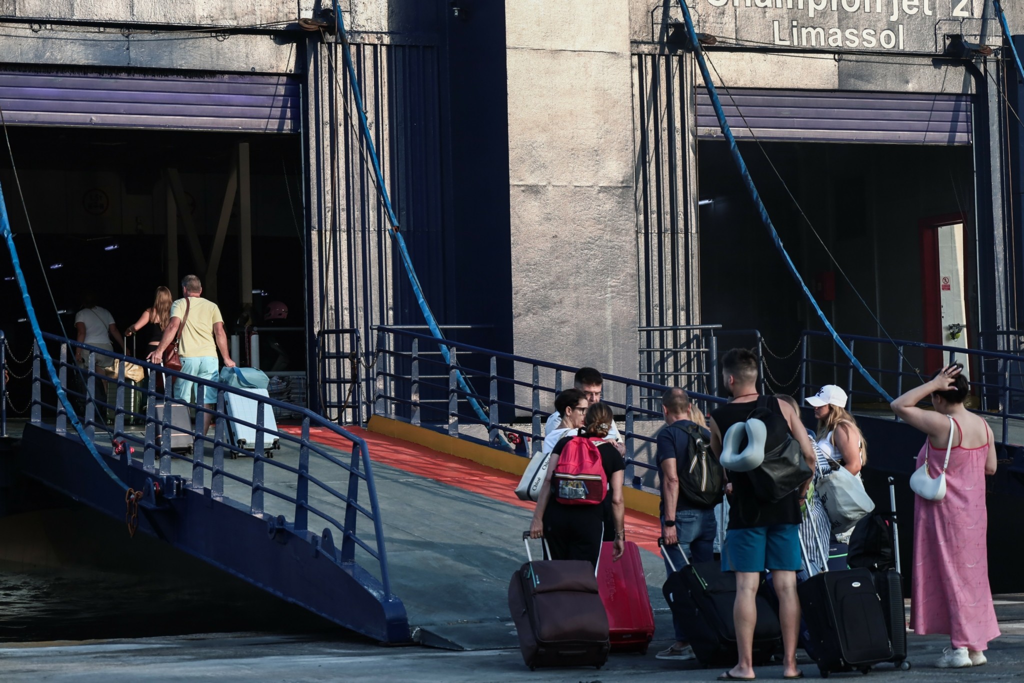 Τριήμερο Καθαρής Δευτέρας 2024: Τα δρομολόγια των πλοίων από Πειραιά, Ραφήνα, Λαύριο