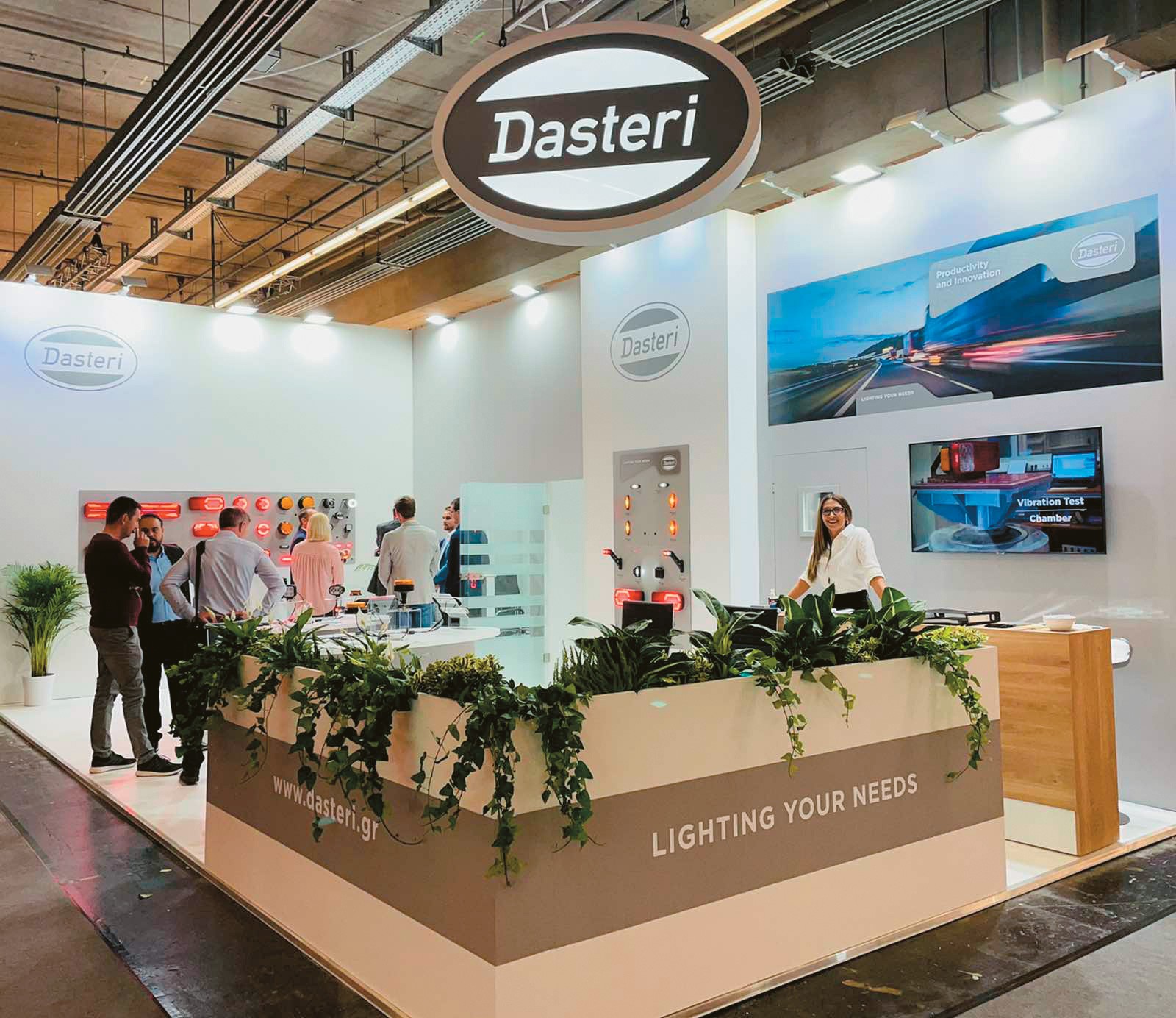 Dasteri Systems: Η ελληνική εταιρεία που αλλάζει τα… φώτα σε πολυεθνικούς κολοσσούς (pics)