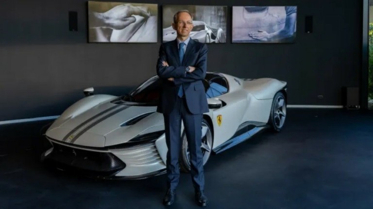 Ferrari CEO: Το 1/3 των νέων αγοραστών είναι κάτω των 40 – Στα 3 χρόνια η λίστα αναμονής